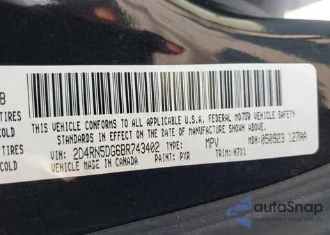 2011 Dodge Grand Caravan Crew from USA, damaged, VIN 2D4RN5DG6BR743402